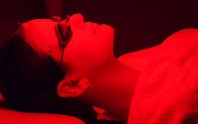 A vörösfény terápia: A természetes gyógyulás és megújulás útja